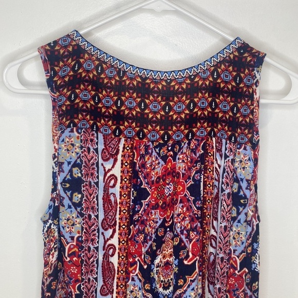 BILA v-neck sleeveless blouse - Picture 7 of 10